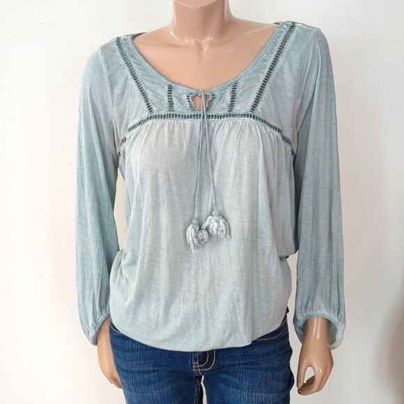 Green-Blue Long Sleeve V-Neck Tie Front Tunic - Picture 1 of 12